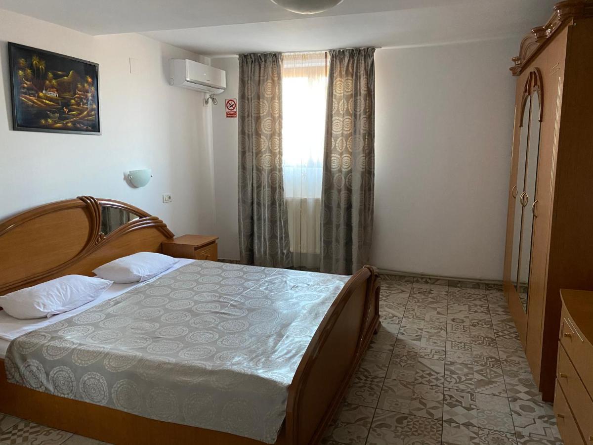 Motel Valentina Ion Roata Экстерьер фото